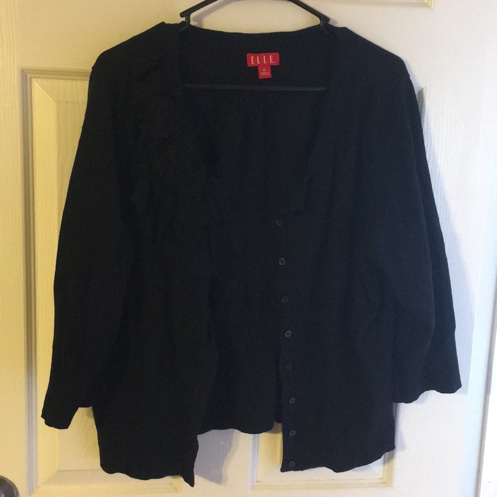 Black Elle brand cropped cardigan.